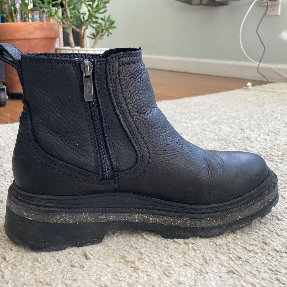 Chelsea boots